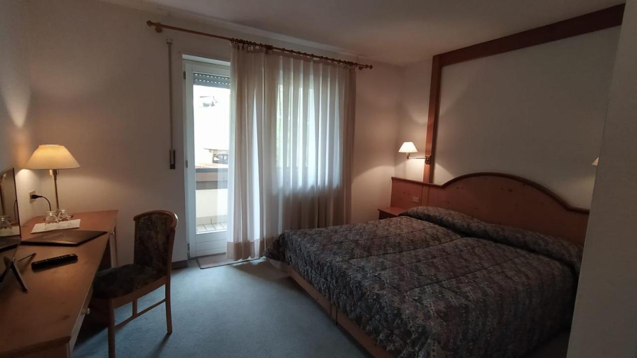 קאמפיטלו די פאסה Hotel Villa Rosa מראה חיצוני תמונה